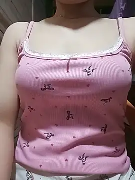 LucyyLy online show from August 2026 11:09:02 PM