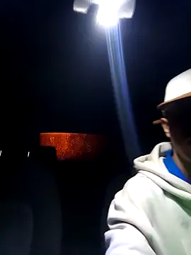 Snapshot of DebutingPathway chatting on October 2025 09:53:02 AM DebutingPathway online show from October 2025 09:53:02 AM