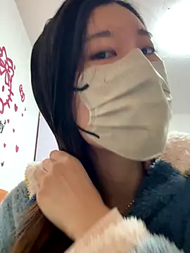 Snapshot of Lulu125216 chatting on November 2025 04:29:01 PM Lulu125216 online show from November 2025 04:29:01 PM