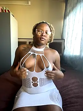 Snapshot of houseforsex chatting on October 2025 06:13:01 AM houseforsex online show from October 2025 06:13:01 AM