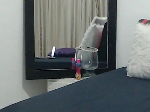 OSHYRIS online show from October 2025 11:49:01 PM