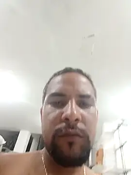 PauMolao85 online show from December 2025 06:37:02 PM