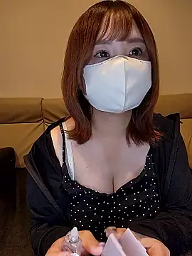 Snapshot of --MIYUKI chatting on October 2025 10:58:02 AM --MIYUKI online show from October 2025 10:58:02 AM