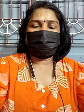 Snapshot of Tamil_Azhaghi25 chatting on June 2026 02:55:02 PM Tamil Azhaghi25 online show from June 2026 02:55:02 PM