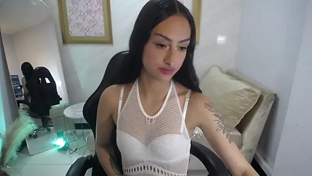 Tifany v online show from September 2025 08:13:01 PM