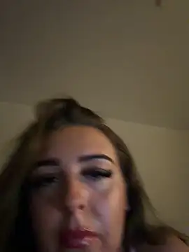 Snapshot of Lulumayxx chatting on April 2026 10:29:02 PM Lulumayxx online show from April 2026 10:29:02 PM