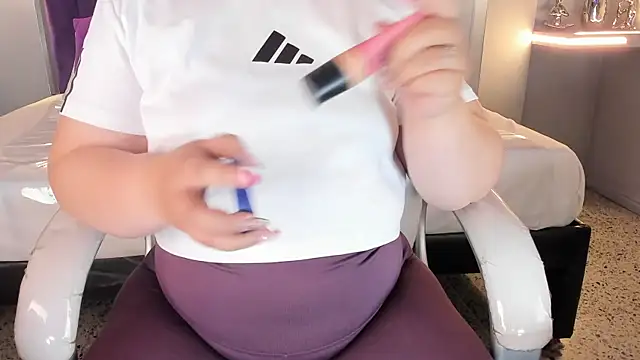 Miss Francheska online show from May 2026 12:21:01 PM