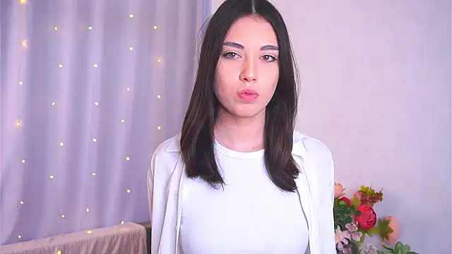 ElyseMangina online show from February 2026 08:46:01 AM