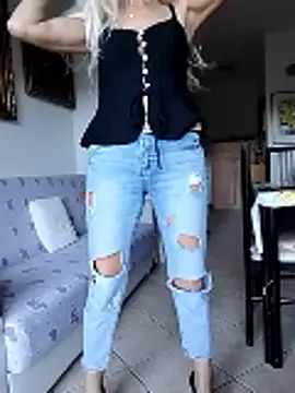  sexyBLONDE46  online show from November 2025 02:50:01 PM