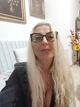  sexyBLONDE46  online show from May 2026 12:41:02 AM