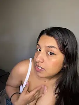 Snapshot of _Chloe_Smith chatting on October 2025 01:09:02 PM Chloe Smith online show from October 2025 01:09:02 PM