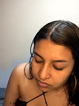 Snapshot of _Chloe_Smith chatting on October 2025 11:08:02 AM Chloe Smith online show from October 2025 11:08:02 AM