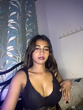 Snapshot of STRIP_GLOW chatting on March 2026 09:42:02 PM STRIP GLOW online show from March 2026 09:42:02 PM