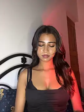 STRIP GLOW online show from May 2026 06:48:02 PM