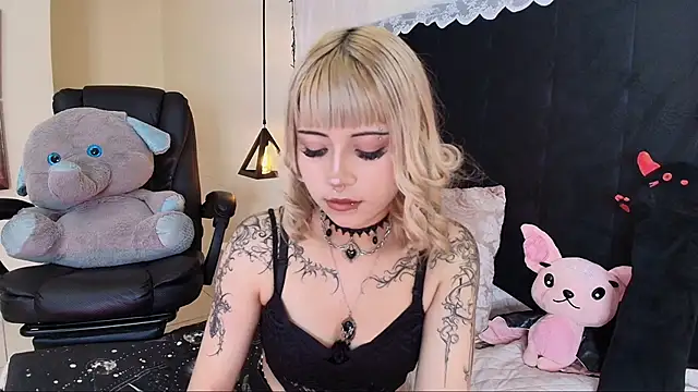 IvyBelle  online show from May 2026 11:26:02 AM