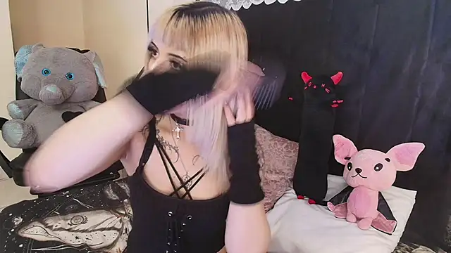 IvyBelle  online show from June 2026 11:36:02 AM