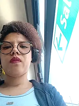 gigi1326 online show from October 2025 07:58:02 PM