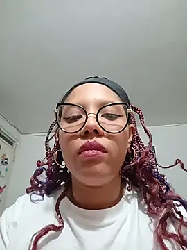 gigi1326 online show from November 2025 11:27:01 PM