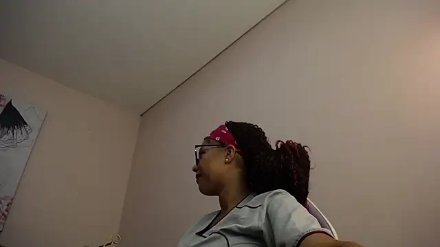 gigi1326 online show from June 2026 02:56:01 PM