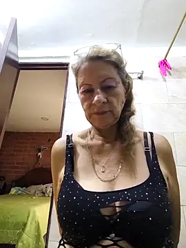 MaryLunne online show from May 2026 11:59:01 AM