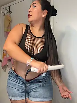 latina curvy22 online show from May 2026 07:41:02 PM