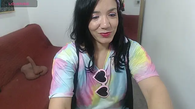 danna zuluaga online show from October 2025 12:28:01 PM