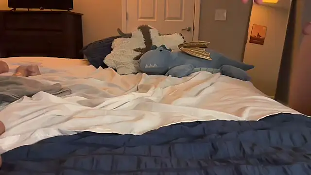 AshenBayou online show from September 2025 03:30:02 AM