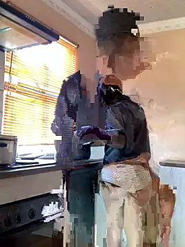 Pretty Beauty online show from November 2025 08:05:02 AM