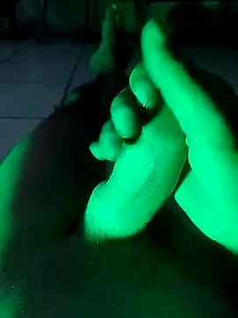 Snapshot of sueldofo chatting on September 2025 11:59:02 PM sueldofo online show from September 2025 11:59:02 PM