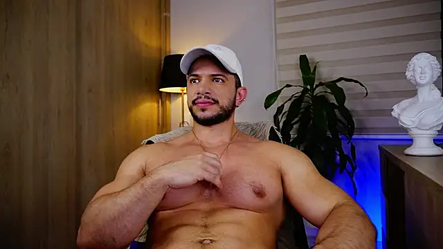 Snapshot of Erick_Thompsonx chatting on October 2025 10:21:01 PM Erick Thompsonx online show from October 2025 10:21:01 PM