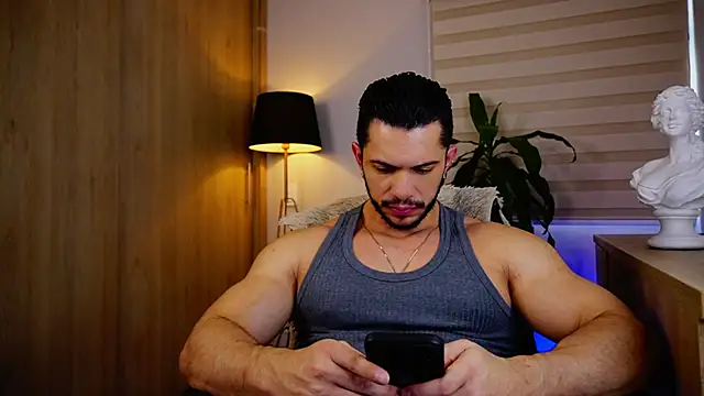 Snapshot of Erick_Thompsonx chatting on November 2025 06:43:02 PM Erick Thompsonx online show from November 2025 06:43:02 PM