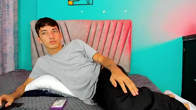 Maikol Ortiz online show from March 2026 12:22:01 PM