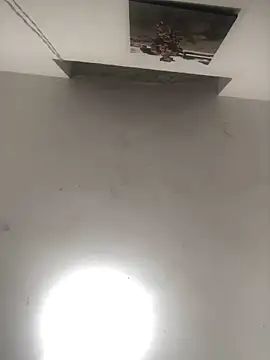 criss zuri online show from May 2026 10:31:02 AM
