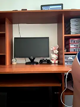 Yui-Ch06 online show from October 2025 03:34:01 PM