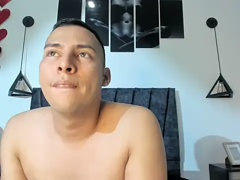 sam kinky online show from September 2025 01:18:01 AM