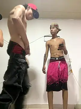 Snapshot of spicyboysvenezuelan chatting on November 2025 05:35:02 AM spicyboysvenezuelan online show from November 2025 05:35:02 AM