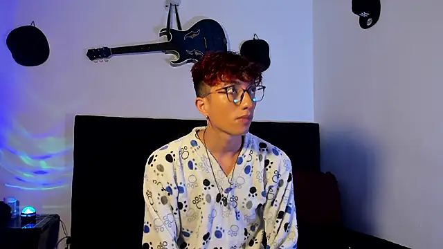 mhatias  online show from February 2026 04:09:01 AM