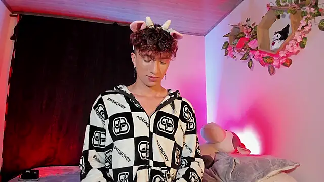 mhatias  online show from March 2026 04:29:02 AM