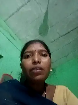 Snapshot of Jivika_Jaiswal chatting on October 2025 01:54:01 PM Jivika Jaiswal online show from October 2025 01:54:01 PM