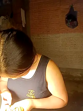 KumChyn online show from October 2025 11:38:01 PM