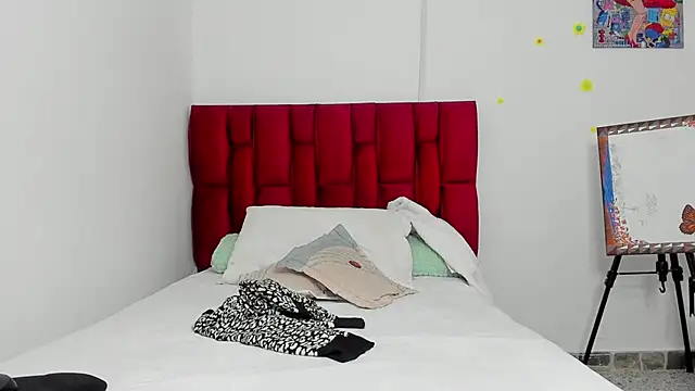 berenicelV online show from October 2025 01:38:01 AM