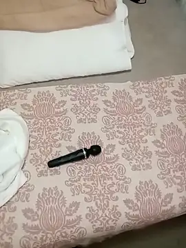 Creamy Chocolatex online show from November 2025 07:27:01 PM