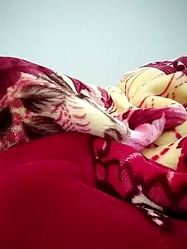 Snapshot of BeesexBabay chatting on February 2026 11:03:02 PM BeesexBabay online show from February 2026 11:03:02 PM