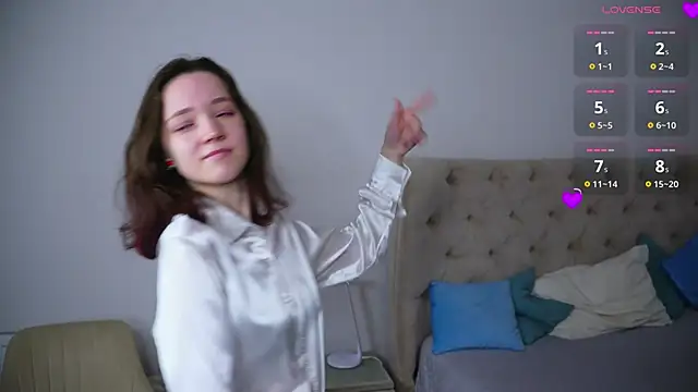 RolandaFolkes online show from October 2025 04:35:02 AM