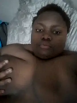 Snapshot of nomfanela chatting on September 2025 10:53:01 PM nomfanela online show from September 2025 10:53:01 PM