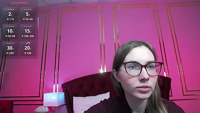 JessieJuss online show from April 2026 05:33:01 PM