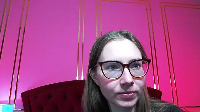 JessieJuss online show from April 2026 05:07:02 PM