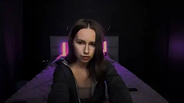 Snapshot of North_baby chatting on October 2025 10:17:01 PM North baby online show from October 2025 10:17:01 PM