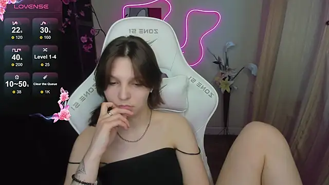 AudreyyKim online show from April 2026 01:41:02 PM