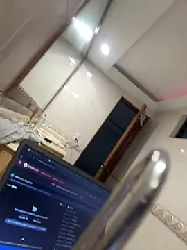 GiorgiaLuxee online show from December 2025 02:35:02 PM